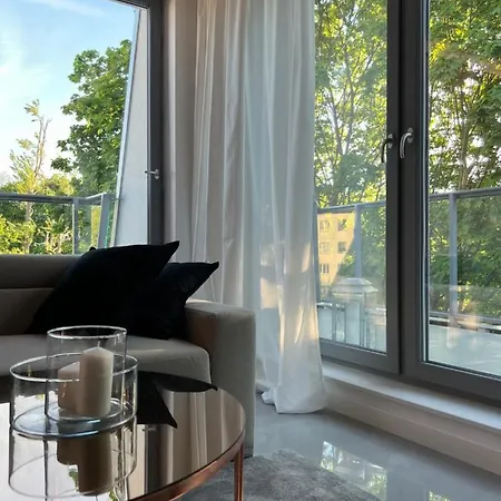 Apollo Luxury Dolny Apartamento *