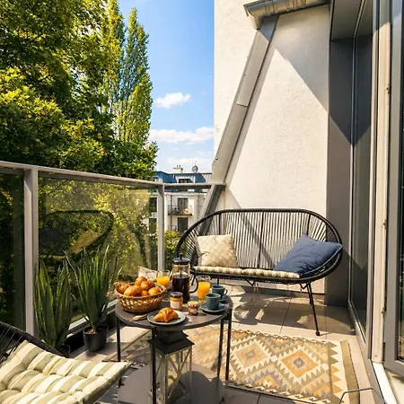 Apollo Luxury Dolny Apartamento *